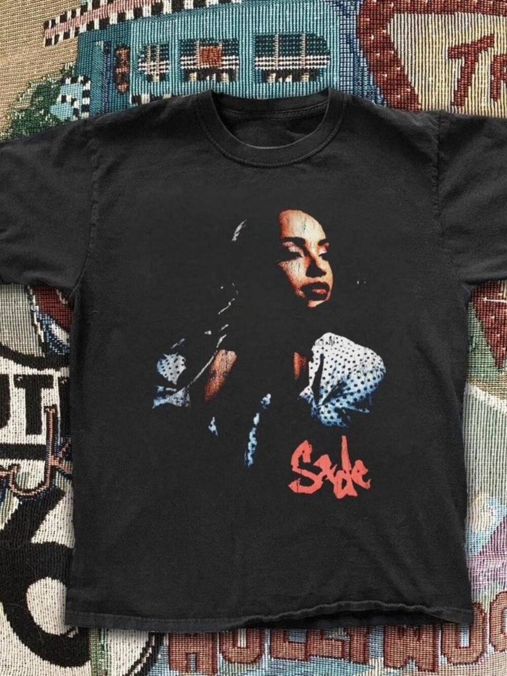 Sade black graphic tee